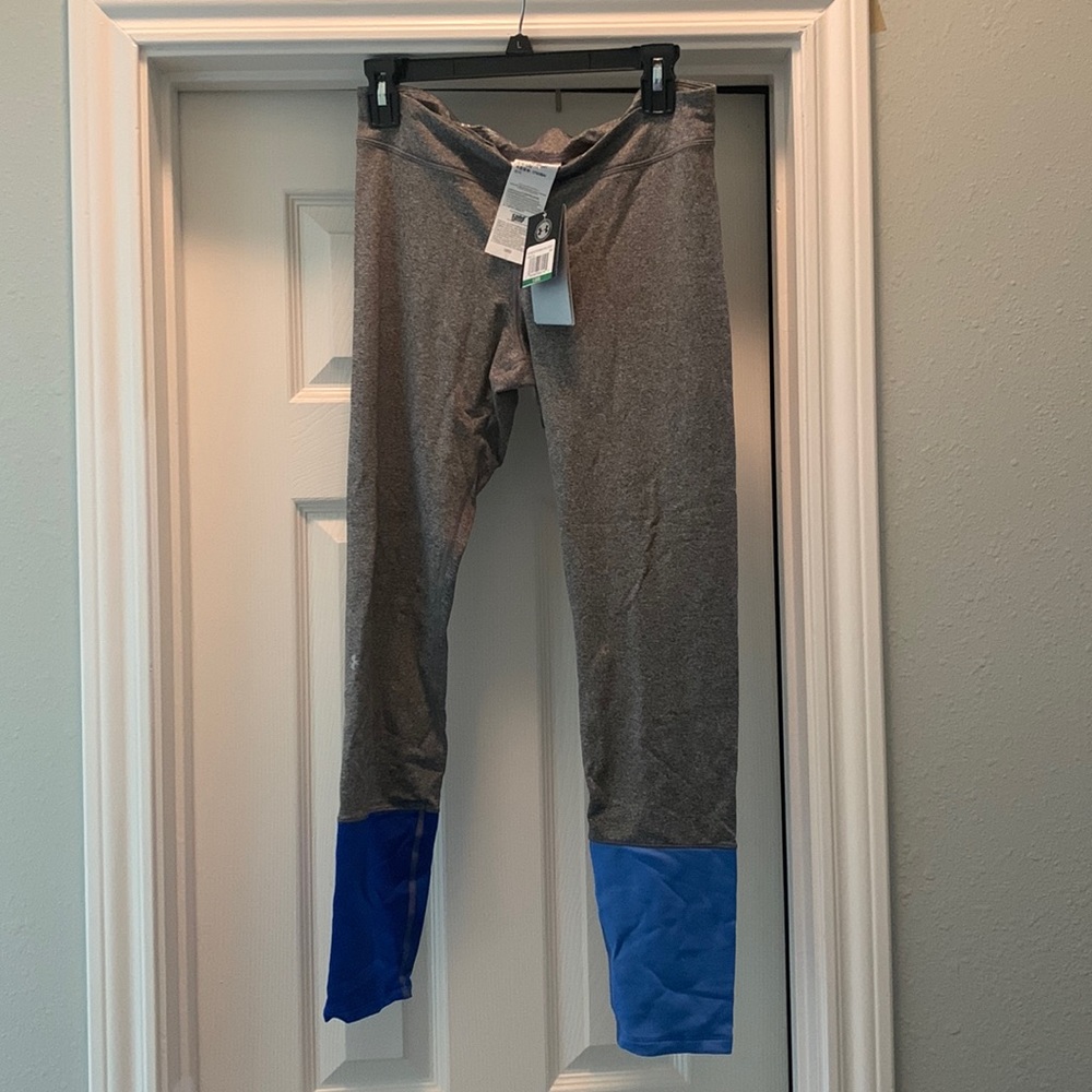 Under Armour cold gear compression legging